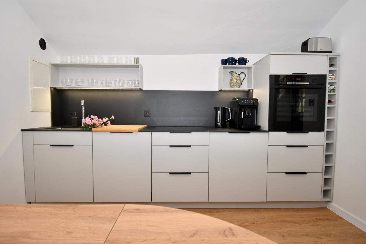 Krakow Family Nest Apartment ภายนอก รูปภาพ