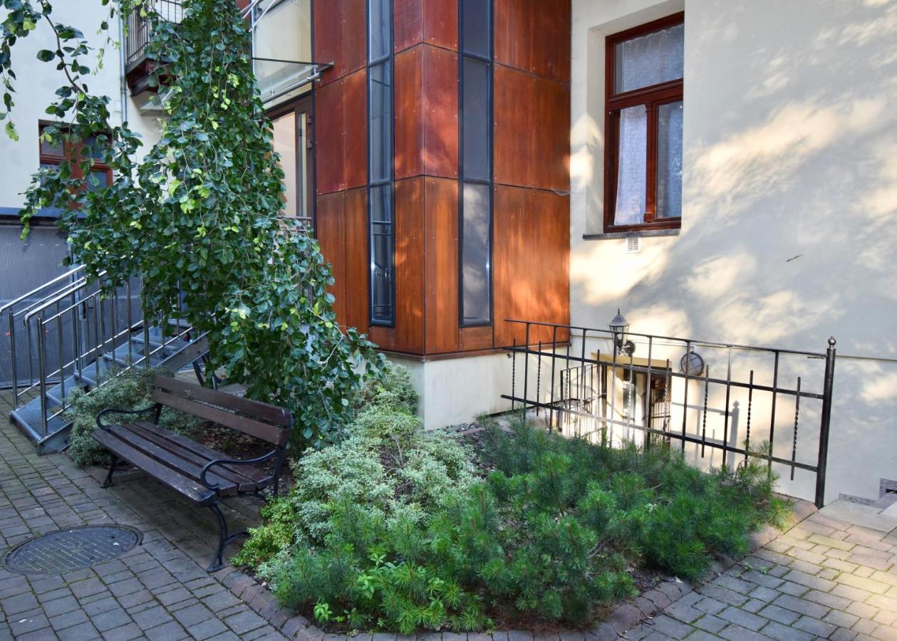 Krakow Family Nest Apartment ภายนอก รูปภาพ