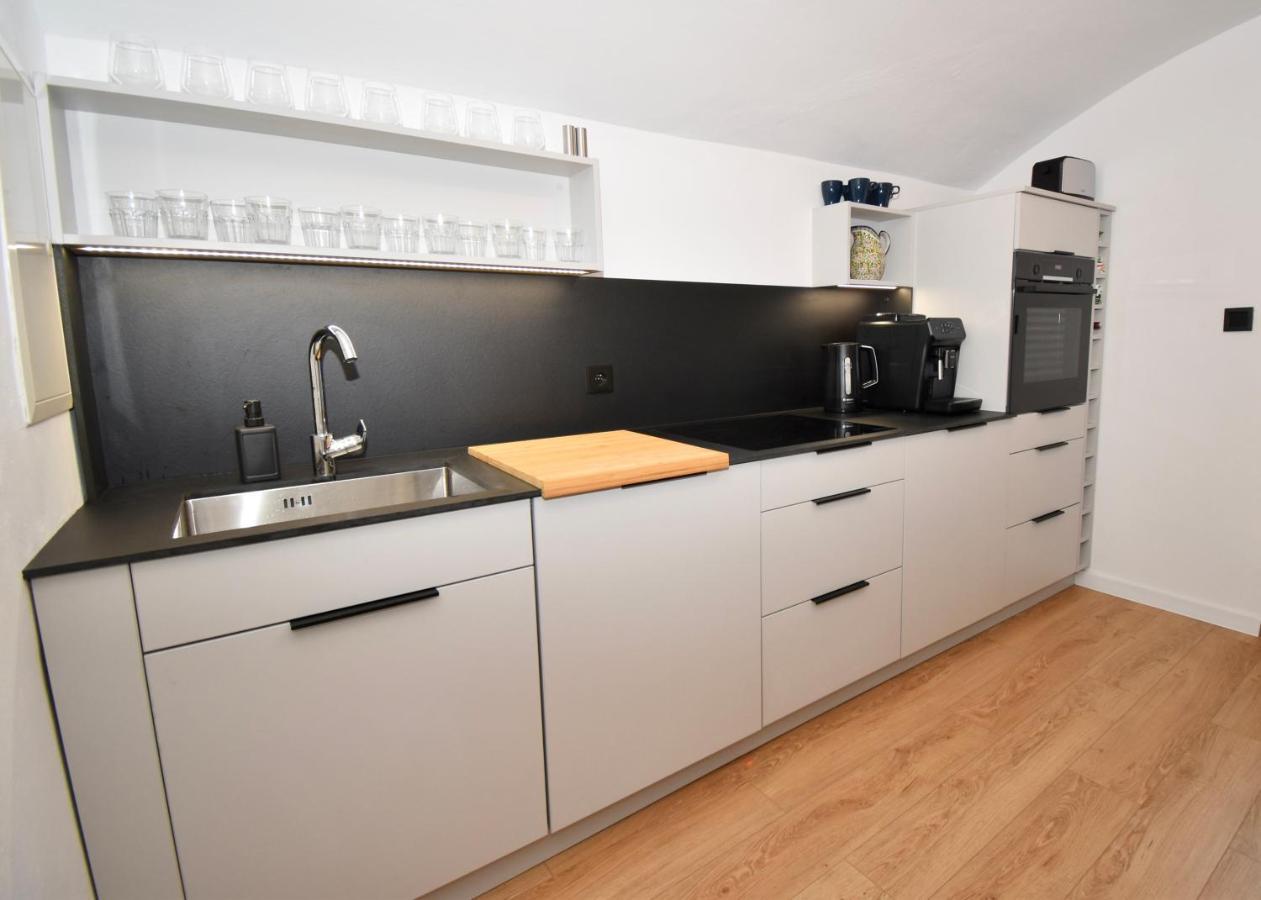 Krakow Family Nest Apartment ภายนอก รูปภาพ
